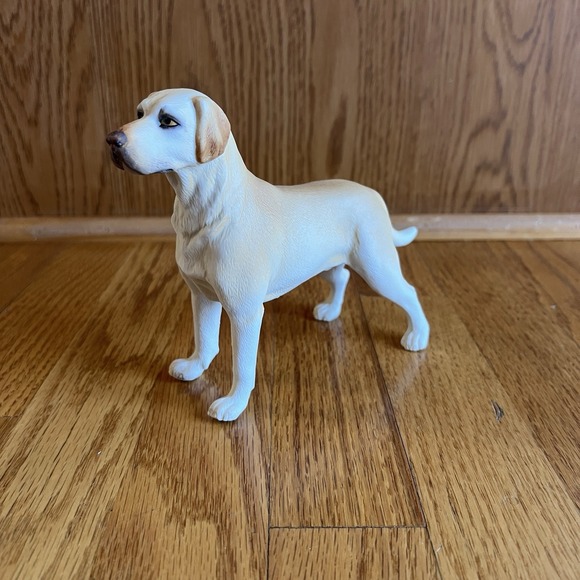 Vintage Porcelain Labrador Dog‎ Figurine Andrea by Sadek Ceramic 6" X 7" #7733 - Picture 1 of 10